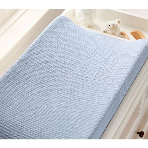 west elm x pbk Organic Matelasse Changing Pad Cover