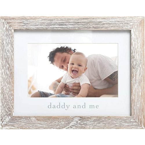Pearhead Daddy & Me Baby Picture Frame, Gender-Neutral Dad & Baby Frame, Nursery Decor, 4" x 6" Photo Insert, Wood