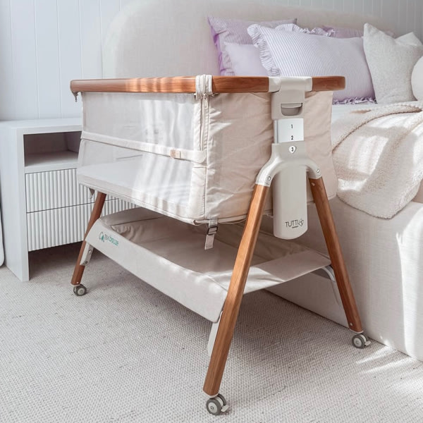 CoZee Breeze Plus Co-Sleeping Bassinet with Rocking Legs in Scandi Wal | iL Tutto