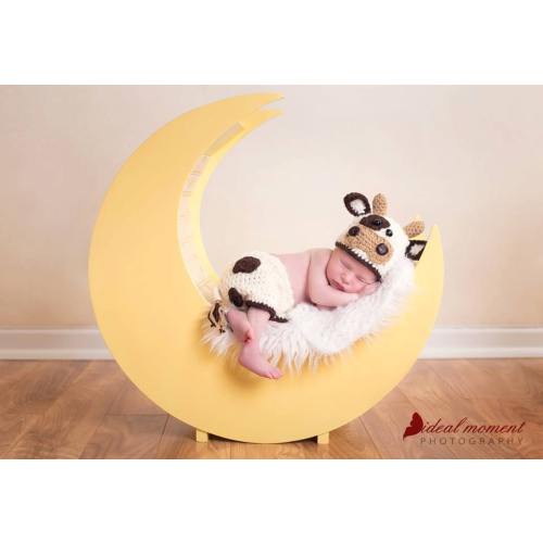 Baby Cow Prop/ Newborn Cow Prop/ Baby Cow Prop/ Baby Bull Hat/ Baby Boy Prop/ Baby Girl Prop/Cow Costume/ Crochet Cow Hat/Farm Theme Nursery