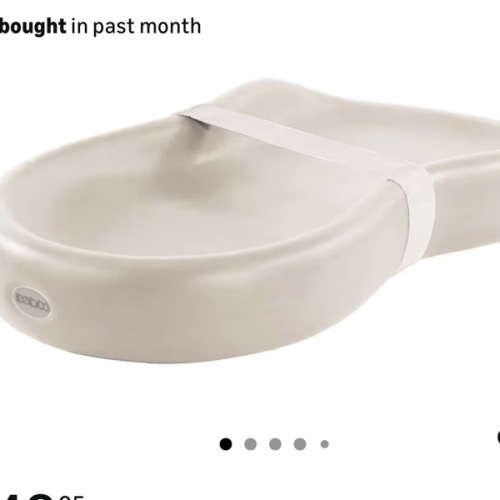 Keekaroo Peanut Changer Baby Vanilla– The Original Made in USA Easy-to-Clean Changing pad and The only Shell Over Foam, Fully Water Repellant