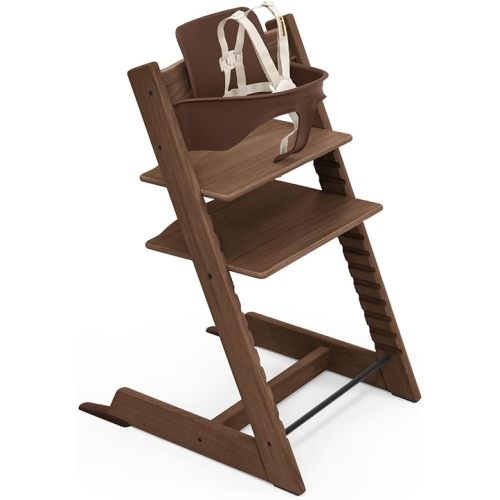 Stokke Tripp Trapp High Chair, Oak Warm Brown - Includes Chair + Baby Set2 with Removable Harness for Children 6-36 Months - Adjustable, Ergonomic & Easy to Clean