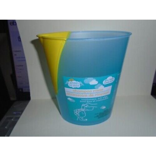 New Baby Shampoo Rinse Pitcher BPA Free Soft Edge