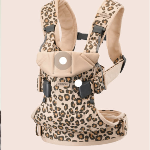 BabyBjörn Baby Carrier One