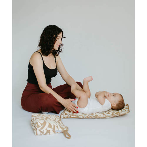 Clutch Diaper Bag & Changing Kit | Storq