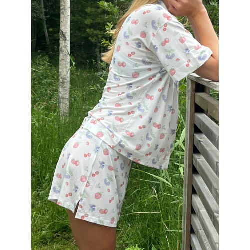 Go Slow Shorts Summer Berries - Summer Berries | Djerf Avenue
