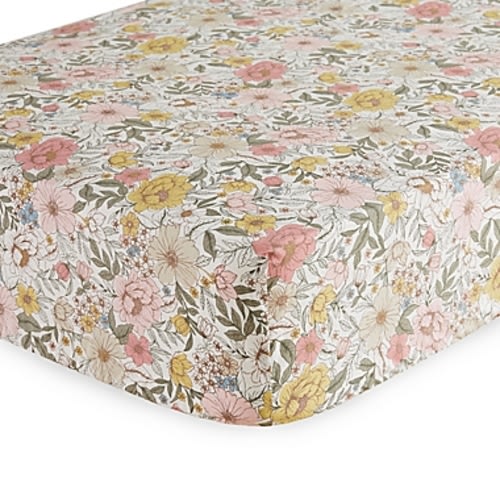 ever & ever™ Vibrant Blooms Fitted Crib Sheet in Pink