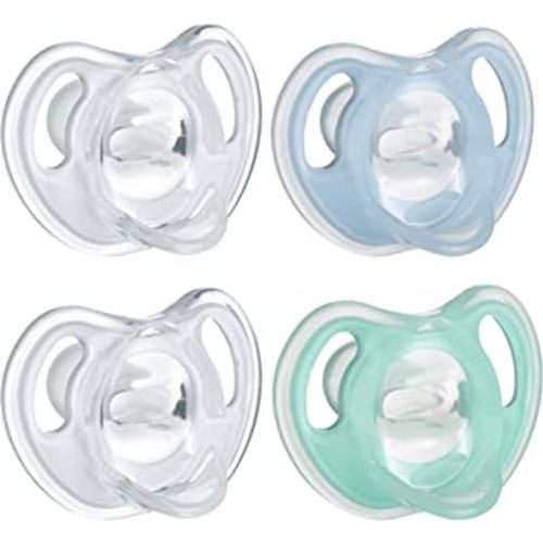 Tommee Tippee Ultra-Light Silicone Pacifier, Symmetrical One-Piece Design, BPA-Free Silicone Binkies, 0-6M, 4-Count