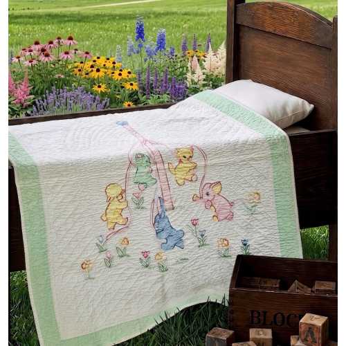 Charming 1940s Maypole Nursery Quilt | Hand Appliquéd Baby Quilt | 40” x 53”