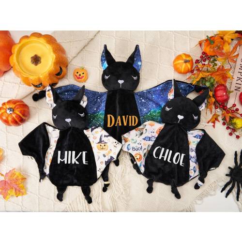 Personalized Plush Bat Blanket Halloween Embroidered Baby comforter Plush Bat Security Blanket Lovey Baby Shower Gifts Baby Gift Bat lovey