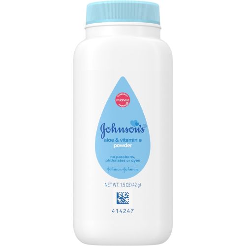 Johnson's Baby Cornstarch Baby Powder with Aloe and Vitamin E for Delicate Skin, Hypoallergenic, No Addded Parabens, and Dyes for Gentle Baby Skin Care, Baby Essentials, 1.5 oz