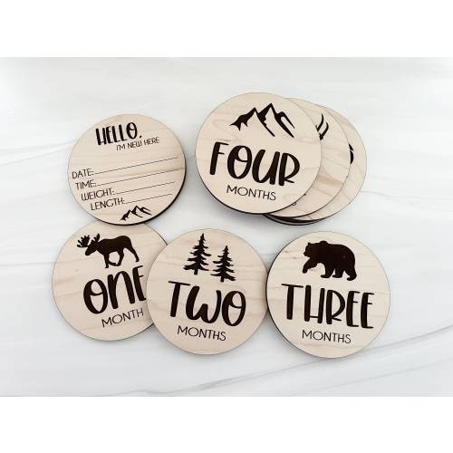 Adventure Baby Milestone Markers, Wood Monthly Baby Photo Discs, 12 months plus announcement, Nature Baby, Hunting