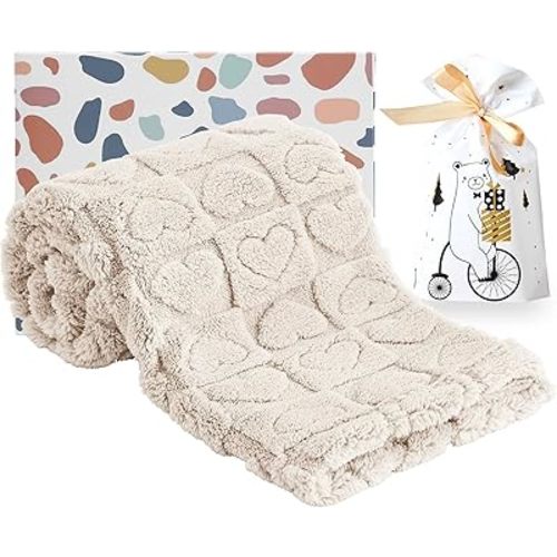 Fleece Baby Blanket for Girls Boys, Ultra Soft Cozy Fluffy Heart Checkered Blanket, Warm Receiving Blankets for Newborn Infant Toddler, Perfect for Crib Stroller 40"x30" (Cream)