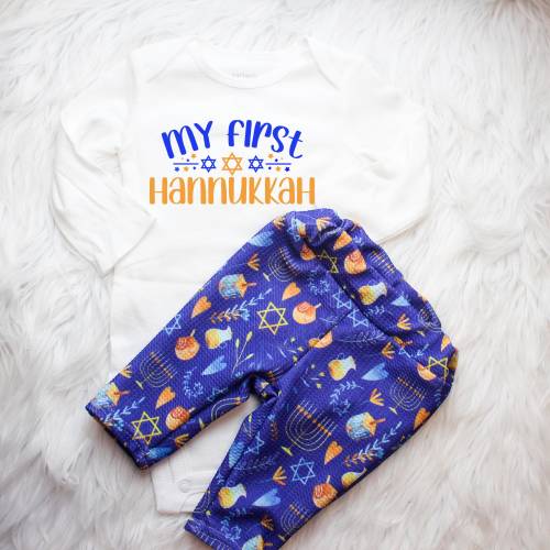9-12 Months Hanukkah Baby Pants, My first Chanukah Baby Shirt, Hanukkah Bib with Gold star of david