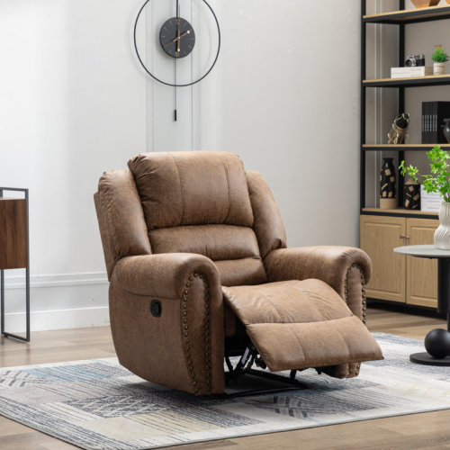 Manual Recliner With Rivets
