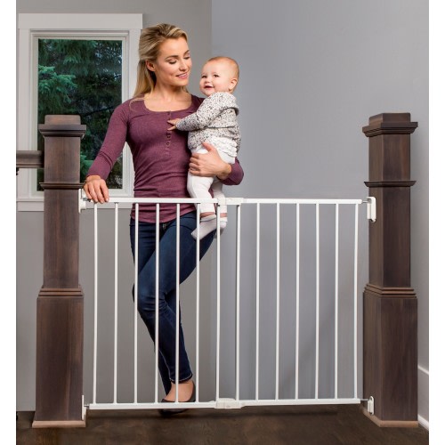 Regalo Extra Wide 2-in-1 Stairway and Hallway Baby Safety Gate with Mounting Kit, Age Group 6 to 24 Months