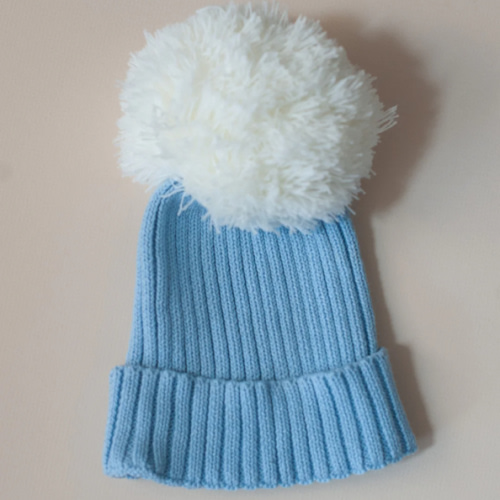 Cuff Knit Pom Pom Beanie in Blue – Sweet June