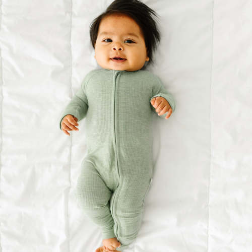 Heather Sage Ribbed Zippy