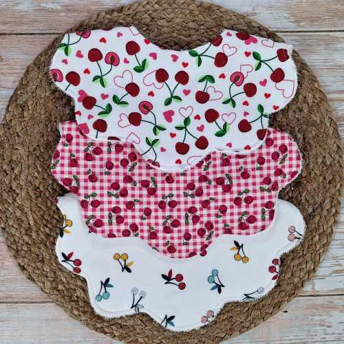 Cherry Scalloped Dribble Bib, Cherry Drool Bib, Cherry Baby Bib, Baby Drool Bib, Cherry Teething Bib, Collar Style Bib, Handmade Baby Gift