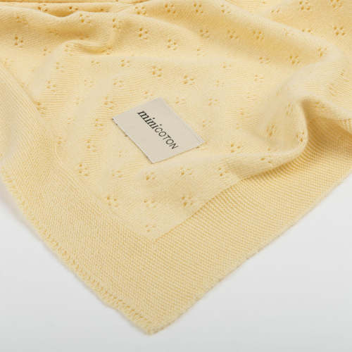 Holey Knit Blanket Butter · Minicoton