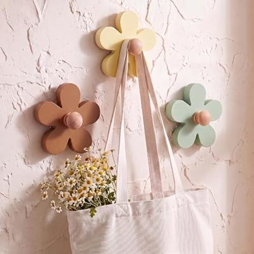 AceOrbit 3 Pcs Daisy Wall Hooks Wood, Pale Yellow, Sage Green, Light Brown