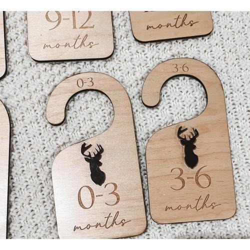 Deer Baby Closet Dividers, Nursery clothes dividers, Wood Clothes Size Markers, Hunting Baby Closet Organizers, Boy Baby Shower Gift Idea