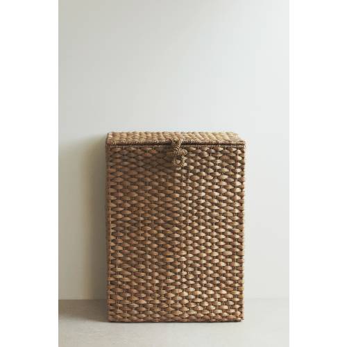 STRAW LAUNDRY BASKET