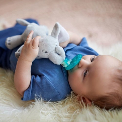 Pacifier Soothie Snuggle, 0 Months+ - Sloth