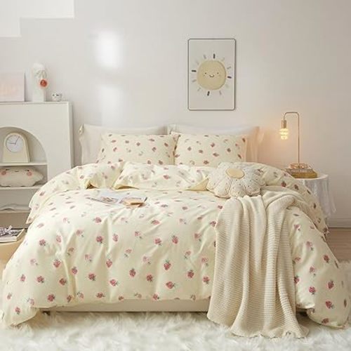 VM VOUGEMARKET Cute Strawberry Duvet Cover Full 3 Pieces Fruit Bedding Set Cream White Cotton Quilt Cover with Zipper for Girls Women 80x90 Inch