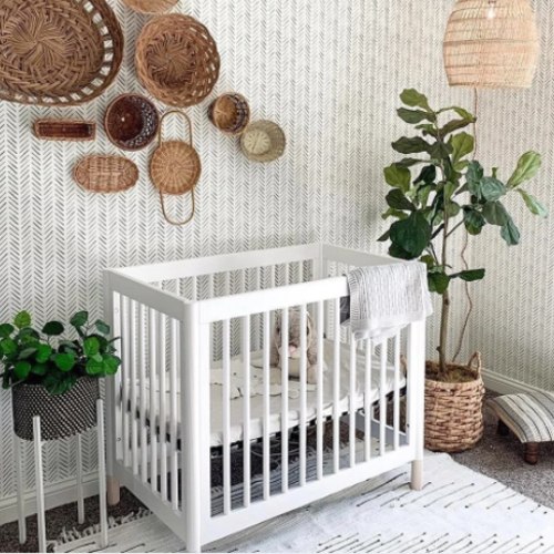 Gelato 4-in-1 Convertible Mini Crib