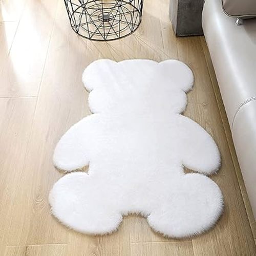 4x5.3 ft White Bear Shaggy Large Rug, Soft Fluffy Faux Sheepskin Fur Rug Fuzzy Shag Area Rug Cute Plush Carpet for Nursery Kids Girls Bedroom Room Aesthetic Living Room Floor Home Decor, White