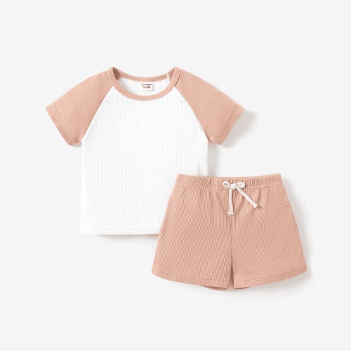 PatPat Baby Clothes 2pcs Baby Boys Raglan Sleeve Waffle Top and Shorts Outfits Sets, Brown, 3-6 Months