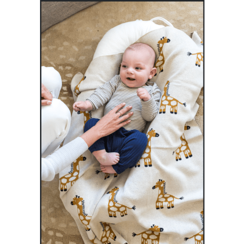 Gilly Giraffe Knitted Baby Blanket