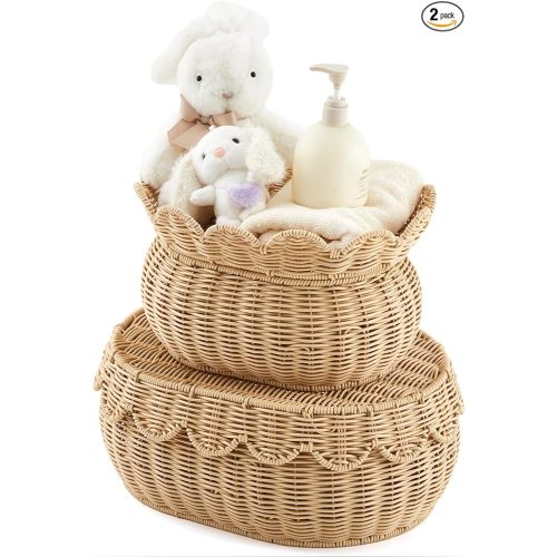 2 Pcs Scalloped Rattan Baskets, Baby Diaper Caddy, Imitation Woven Rattan Wicker Storage Baskets Plastic with Lid for Nursery Storage Organizer Bathroom Decor (Natural,Small,Medium)