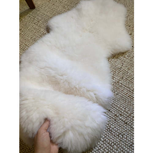 Small White Nursery Pelt