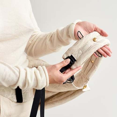 Arrow Zorro | Zeitgeist Baby Carrier | SHOP ARTIPOPPE