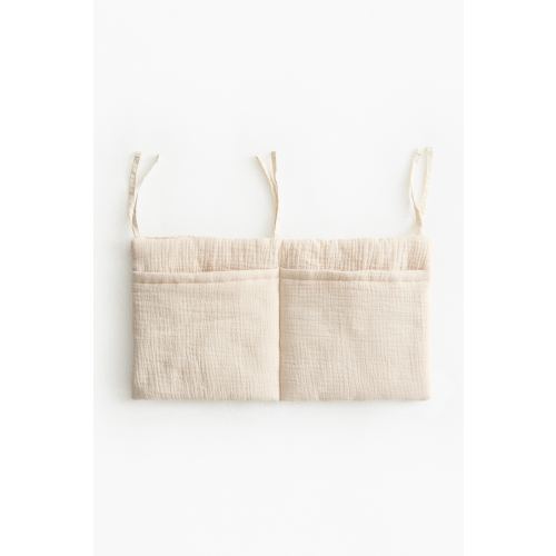 WALL-HANGING MUSLIN ORGANIZER