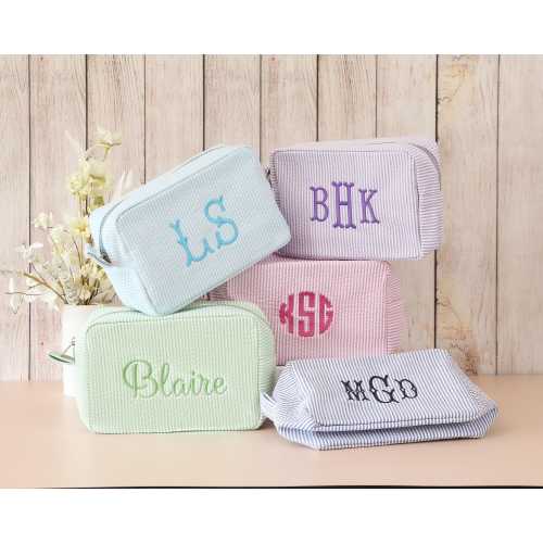 Personalized Seersucker Makeup Bag, Monogram Cosmetic Bag, Bridesmaid Gifts, Bridal Party Gift, Makeup Organizer, Custom Travel Pouch