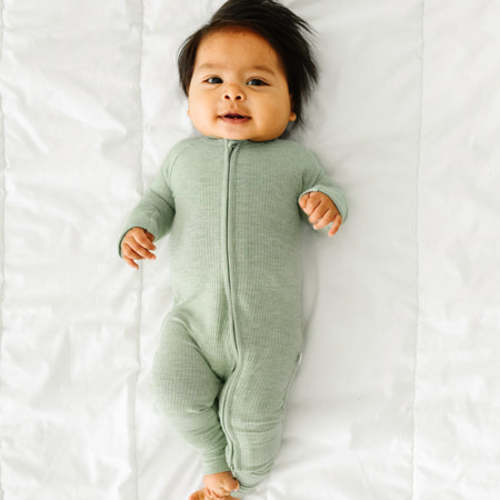 Heather Sage Ribbed Zippy