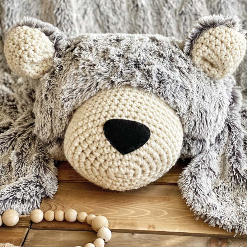 Large Minky Bear Rug For Nursery | Large Baby Blanket – ClaraLoo