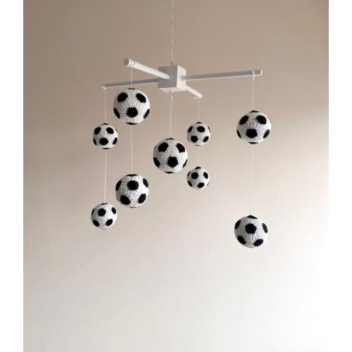 Handmade soccer balls baby mobile, crochet soccer balls baby nursery, football theme babymobile,soccer ball shower gift