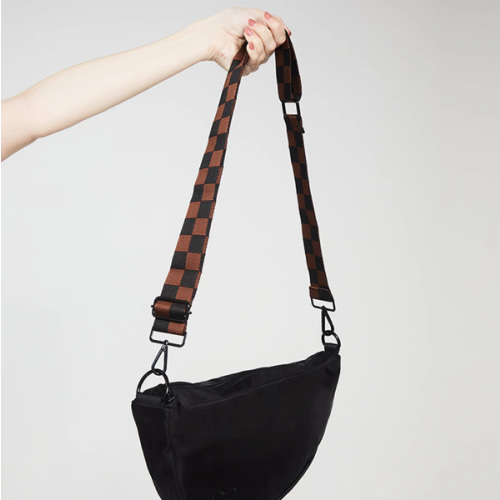 BLACK CROSSBODY BAG