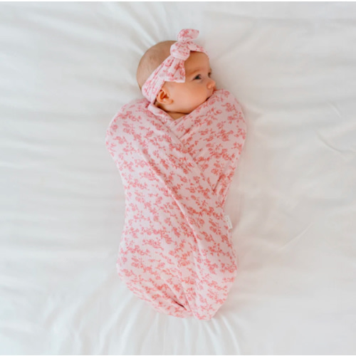 Cocoon Swaddles for Newborn - Shop Swaddles | Mama Coco
