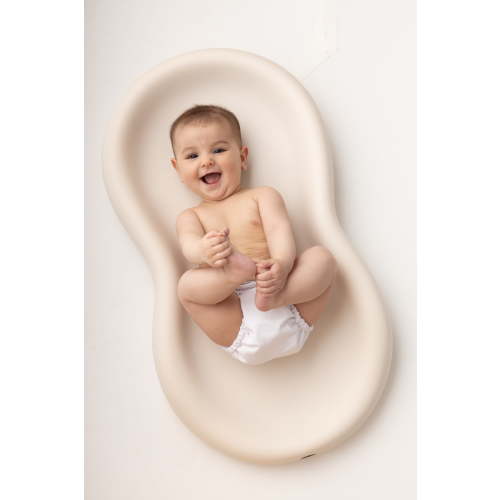 Keekaroo Baby Infant Peanut Changer, Vanilla - Clean, Safe Diaper Changing Pad