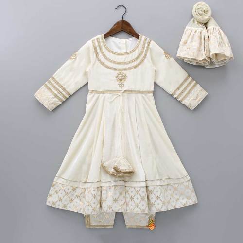 Velvet Off White Front Slit Kurti And Pant With Dupatta