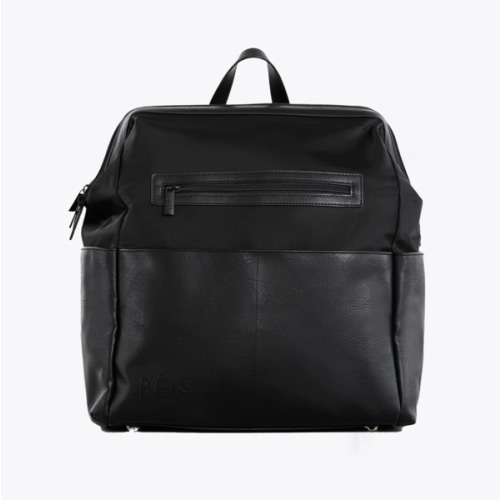 BÉIS 'The Diaper Backpack' in Black - Black Diaper Bag & Diaper Backpack