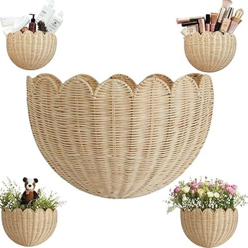 Scalloped Wall Basket,Hanging Hand Woven Wicker Wall Basket with Metal Frame & Hook, Scalloped Rattan Wall Storage & Decor for Home,Bathroom,Kitchen,Living Room (16"x7"x10"(1pcs))