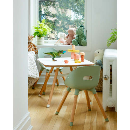 The Play Table  / Coconut