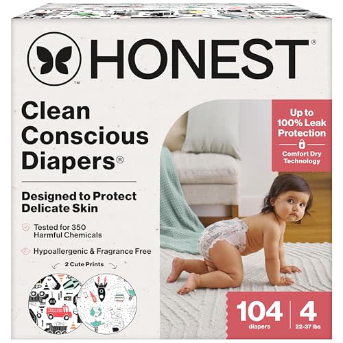 The Honest Company Clean Conscious Diapers for Sensitive Skin | Hypoallergenic, Fragrance Free | Gender Neutral Prints | Super Club Box, Size 4 (22-37 lbs), 104 Count (Prints May Temporarily Vary)