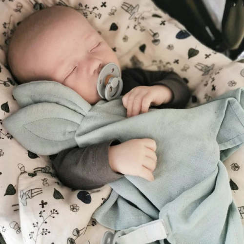 Cotton Cuddle Cloth Snoppa - Dusty Green – MamaOwl